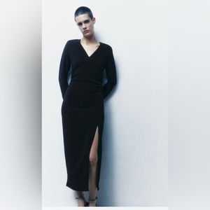 NWT MIDI dress with gathered waist. Brand new. Never worn.